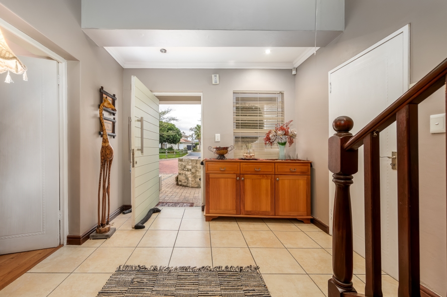 3 Bedroom Property for Sale in Valmary Park Western Cape